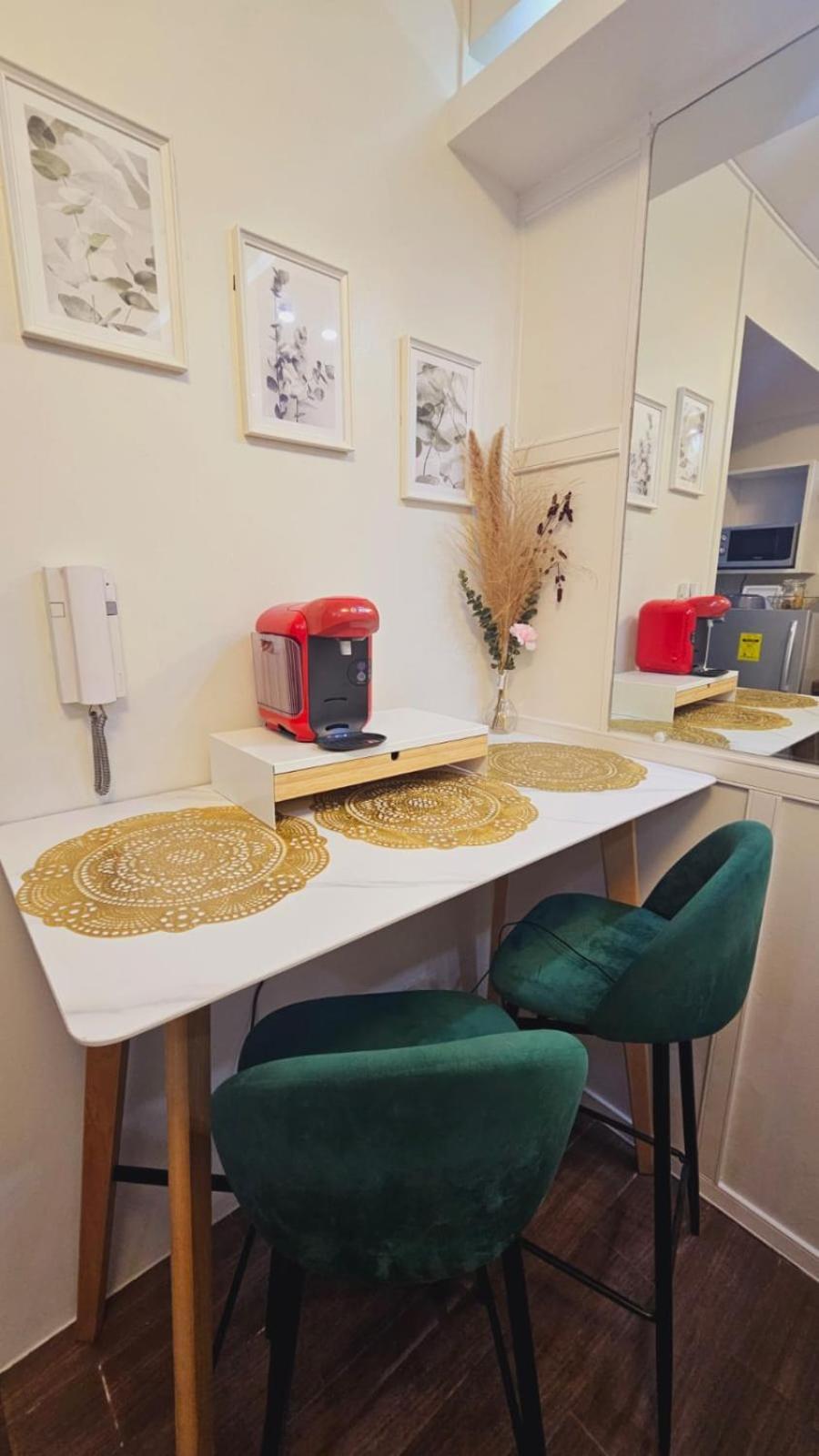 Awesome Value, Great Location Apartment Manila Bagian luar foto